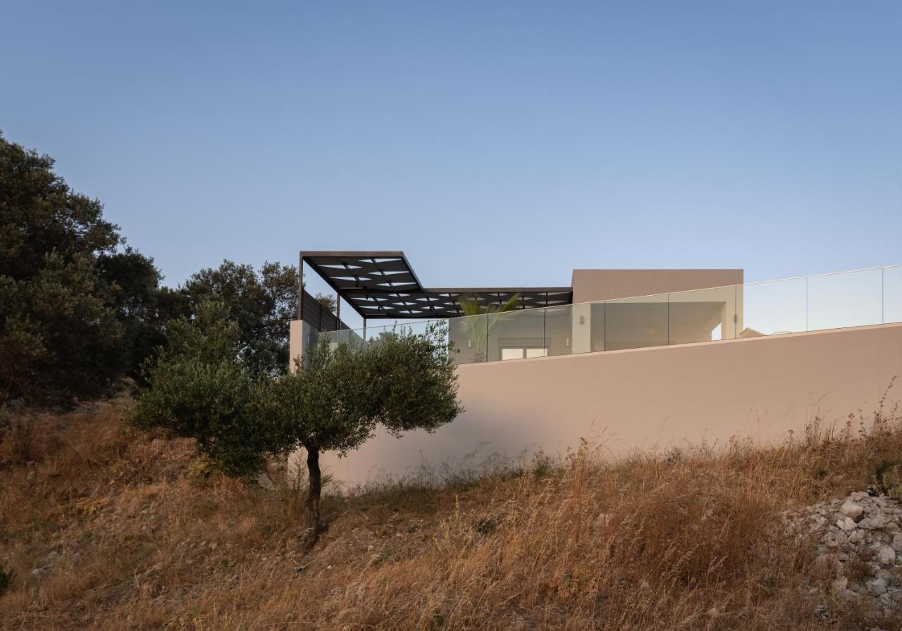 Eolides Villas , Quite Idyll Of Rural Bliss,By Thinkvilla Lambiní Esterno foto