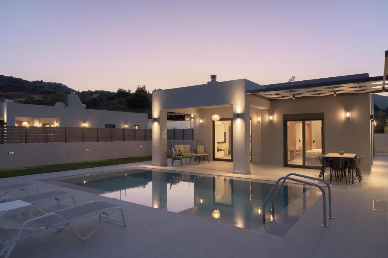Eolides Villas , Quite Idyll Of Rural Bliss,By Thinkvilla Lambiní Esterno foto